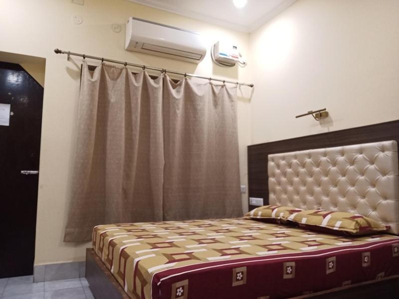 Scindhia Guest House Váránaszi Kültér fotó